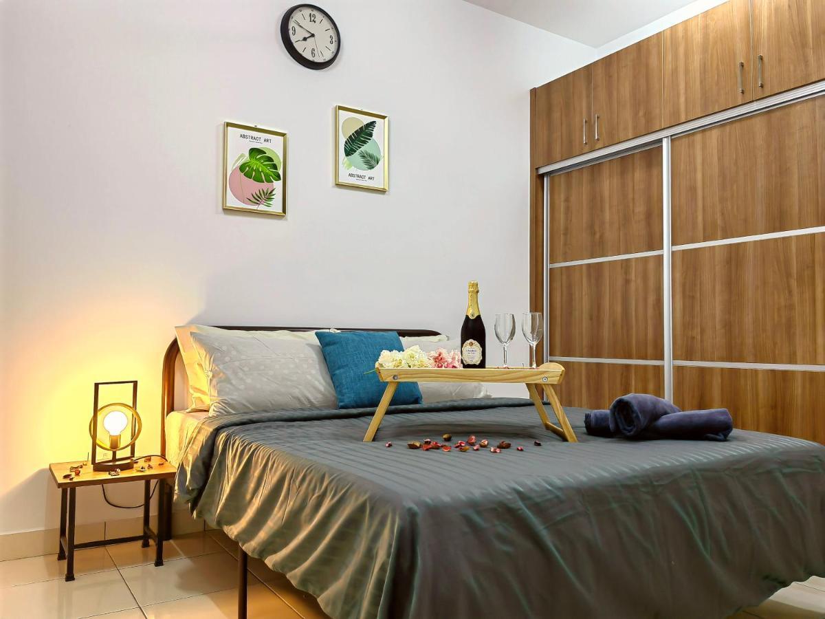 Alanis Residences Klia Kota Warisan Sepang By Dreamstay Exterior foto