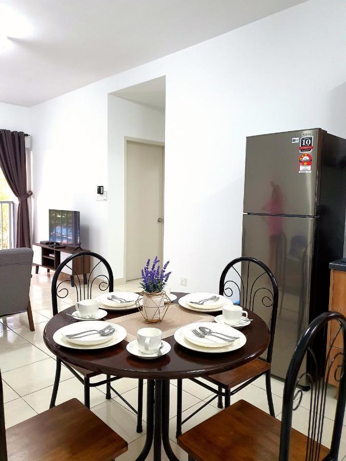 Alanis Residences Klia Kota Warisan Sepang By Dreamstay Exterior foto