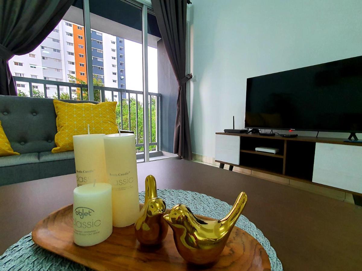 Alanis Residences Klia Kota Warisan Sepang By Dreamstay Exterior foto